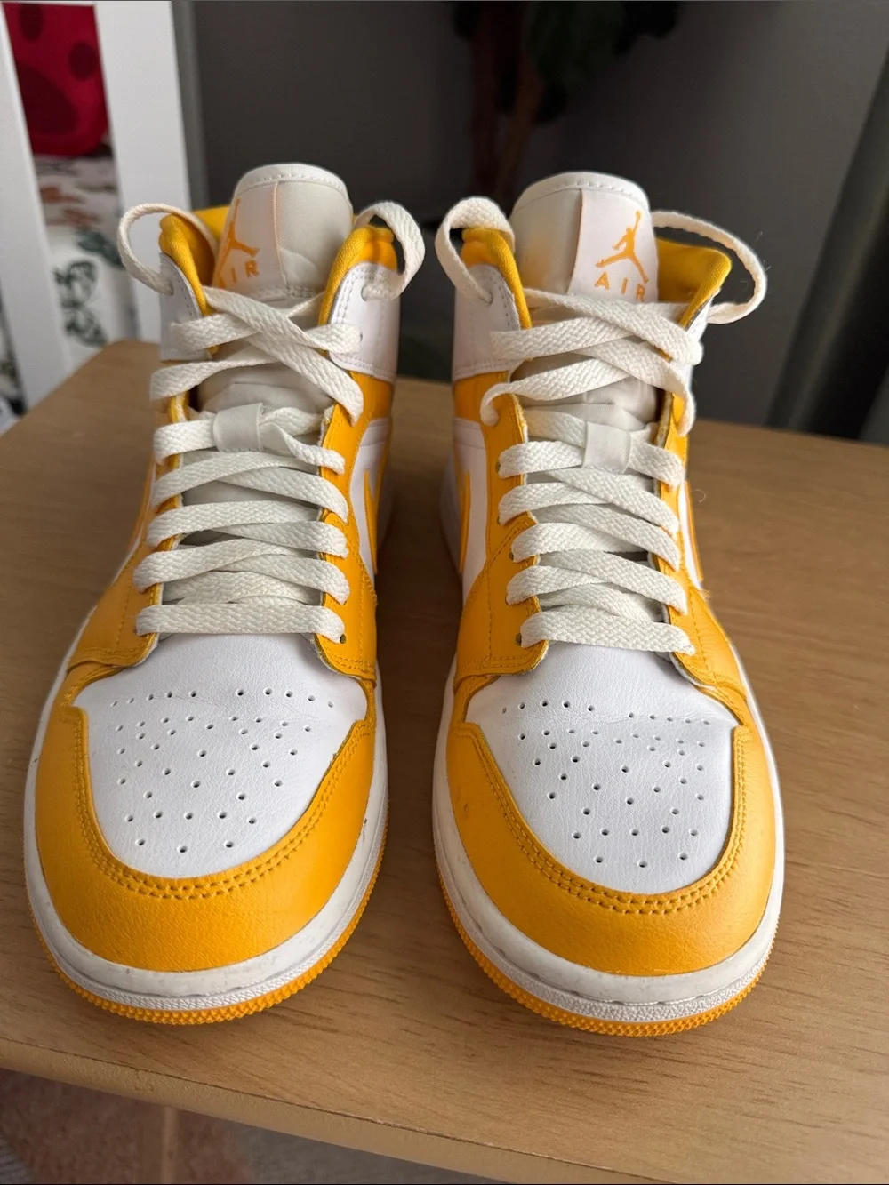 Nike Air Jordan 1 Mid White and Yellow Basketball Sneakers - Picture 2 of 7
